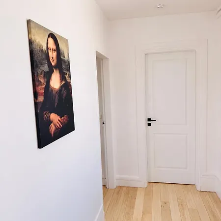 Apartman Spacieux A Deux Pas De La Tour Eiffel